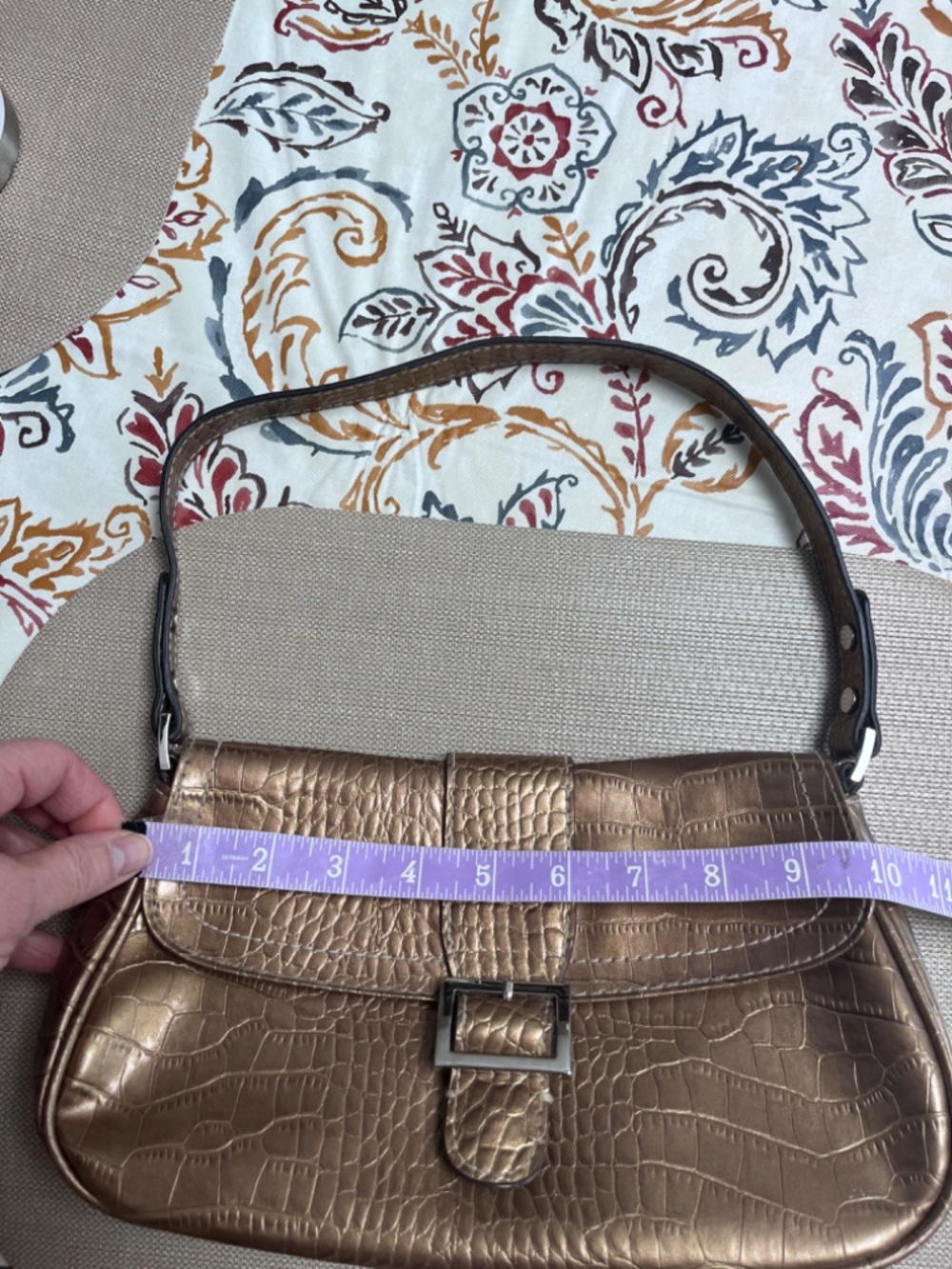 Vintage Y2K Crazy Horse/Liz Clairborne Bronze Metallic Faux Alligator Bag - Picture 6 of 13